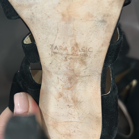 Zara Suede Black Open Toe Heels Size 7 - Picture 8 of 8